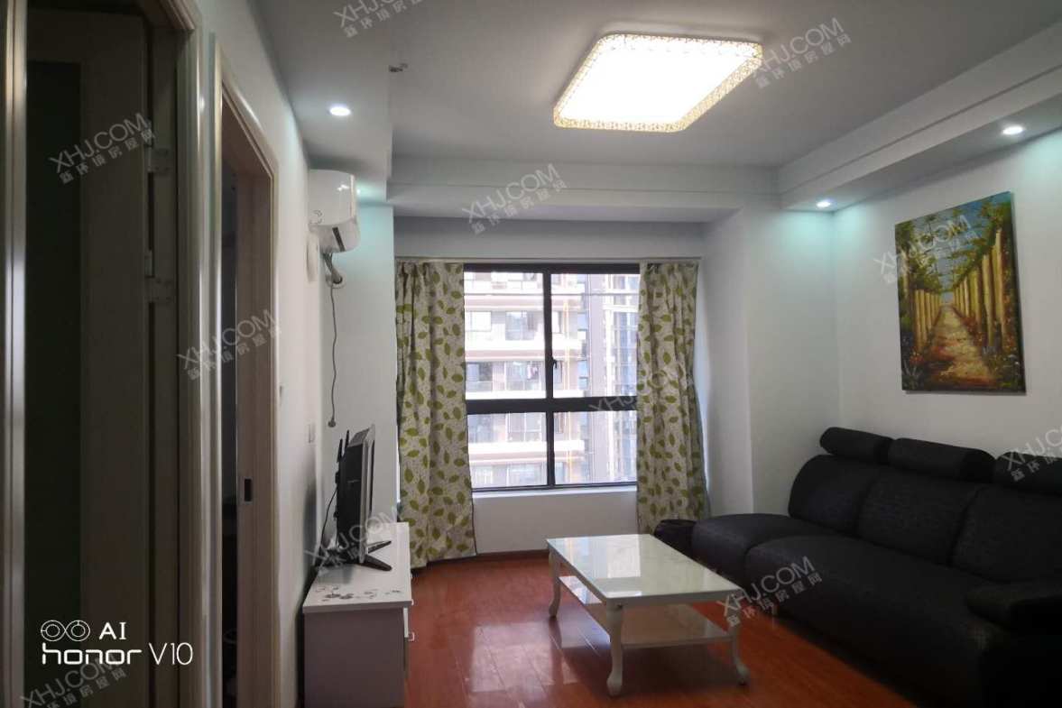 一品CG  2室1厅1卫    2700.0元/月室内图