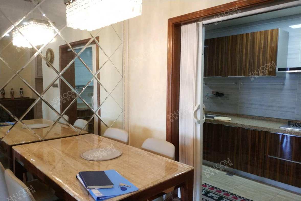 锦城南府  2室2厅1卫    5000.0元/月室内图