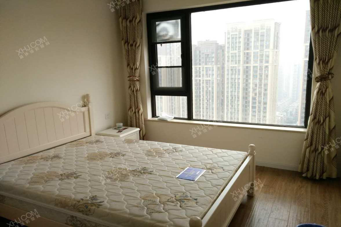 合能璞丽  3室1厅1卫    3200.0元/月室内图