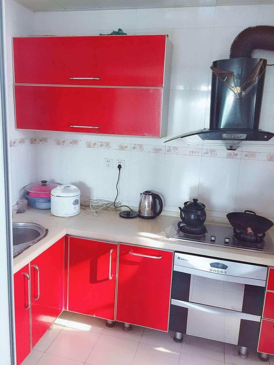 香格里拉  2室1厅1卫    2500.0元/月室内图