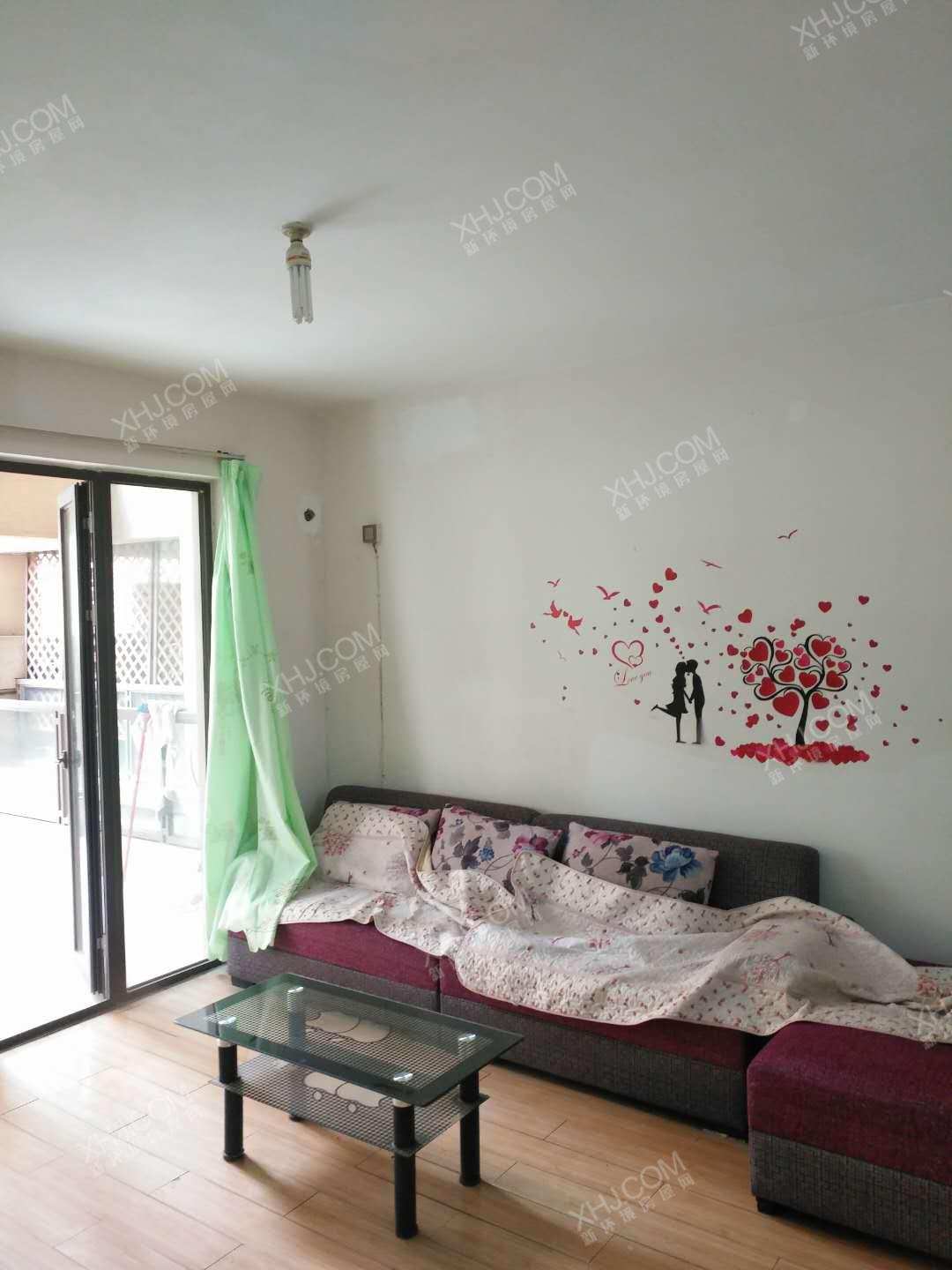 南湖国际2期  3室1厅1卫    2300.0元/月 南湖国际2期  3室1厅1卫    2300.0元/月室内图