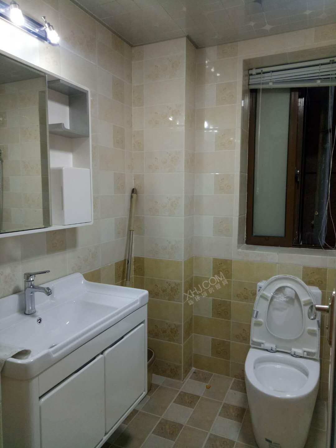 东方希望天祥广场  3室1厅1卫    5200.0元/月室内图