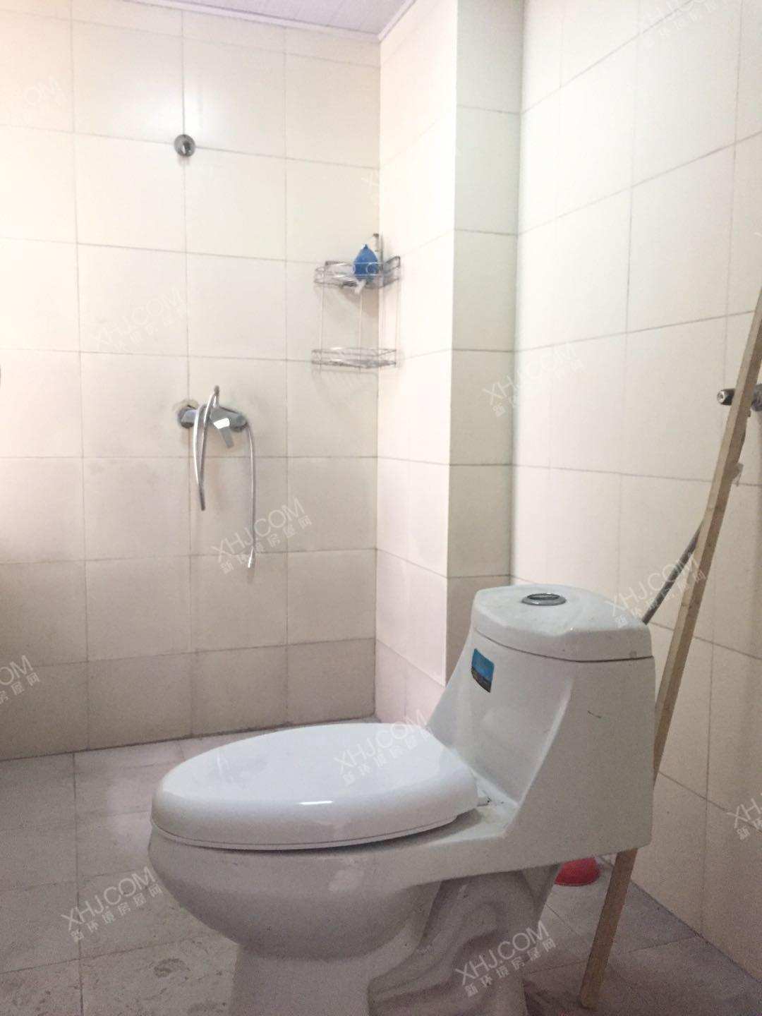 双玺  2室1厅1卫    2400.0元/月室内图