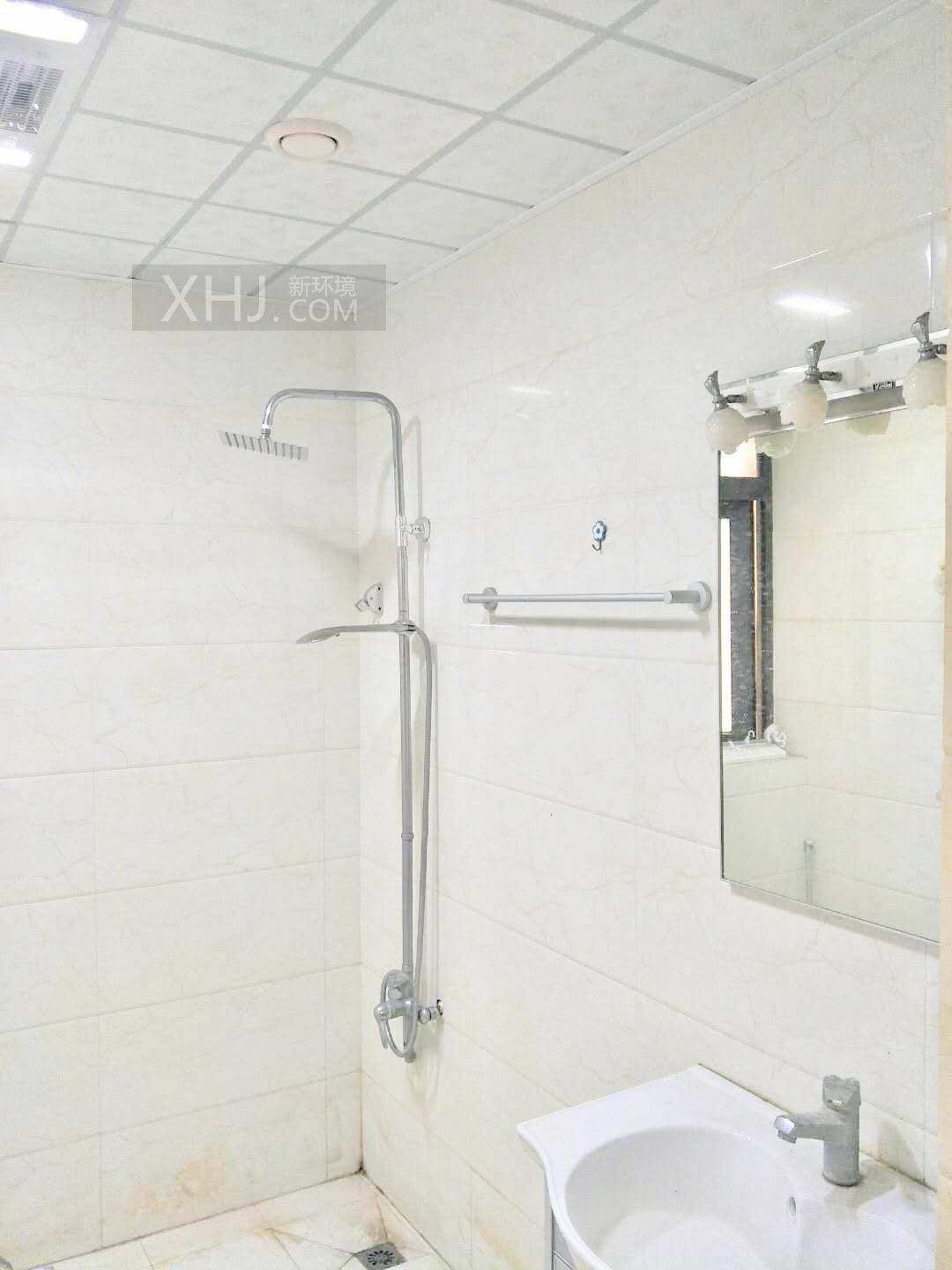 蜀都中心一期  3室2厅2卫    4300.0元/月 蜀都中心一期  3室2厅2卫    4300.0元/月室内图