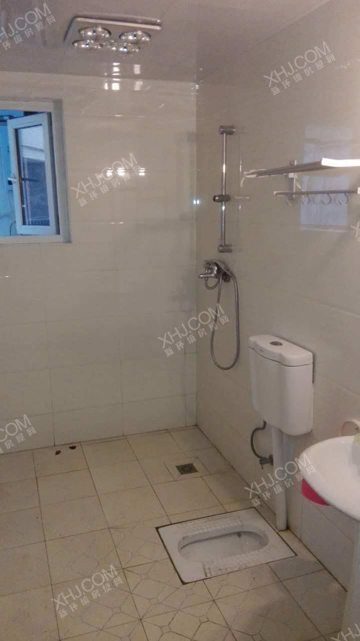 保利叶语  3室1厅1卫    1800.0元/月室内图