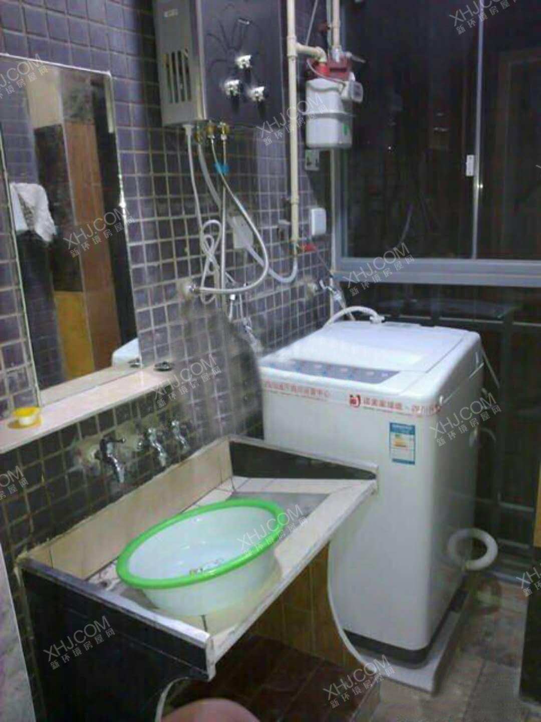 清河阳光  2室1厅1卫    1600.0元/月 清河阳光  2室1厅1卫    1600.0元/月室内图