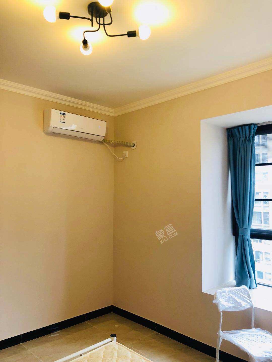 上善清波A  2室1厅1卫    2200.0元/月室内图