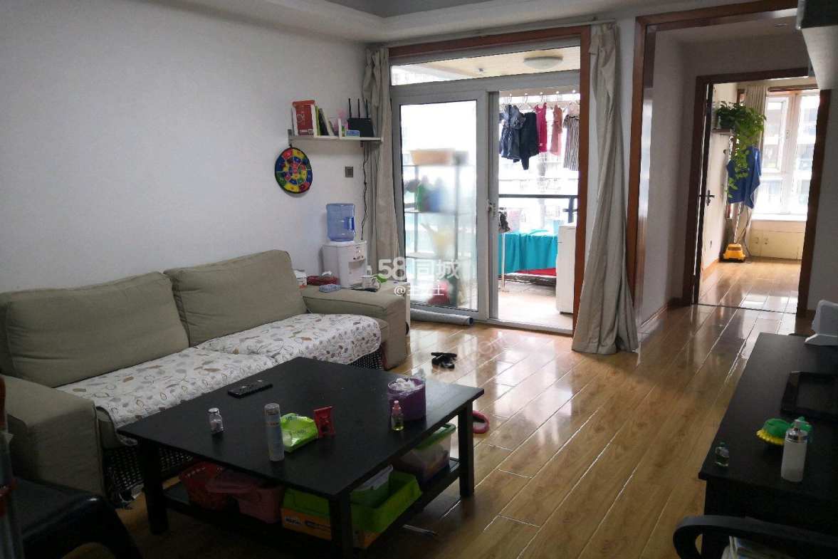 金阳易诚国际  2室1厅1卫    2200.0元/月室内图