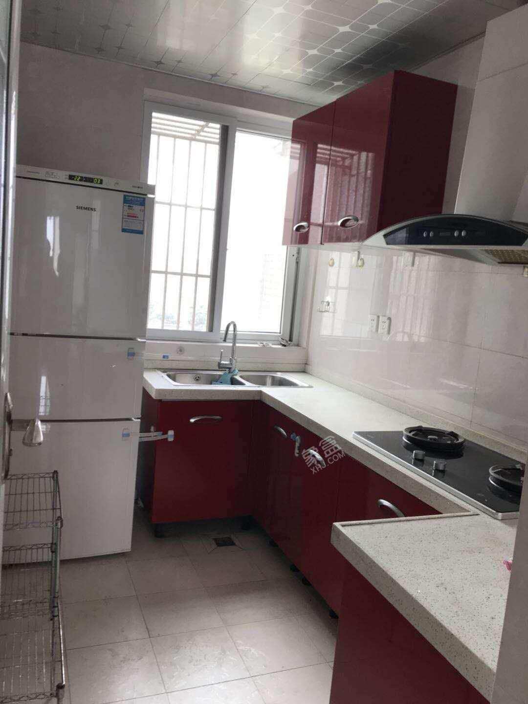 双玺  3室1厅1卫    3000.0元/月室内图