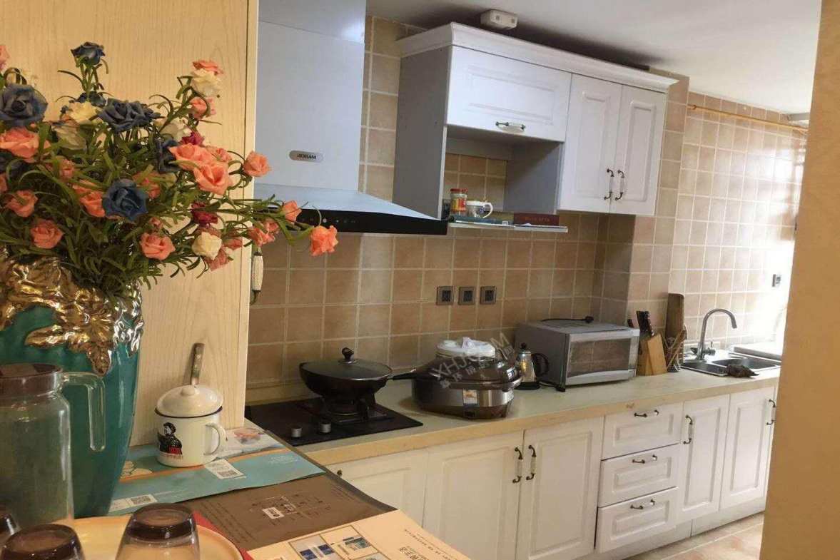 保利心语四期  3室2厅1卫    4200.0元/月 保利心语四期  3室2厅1卫    4200.0元/月室内图