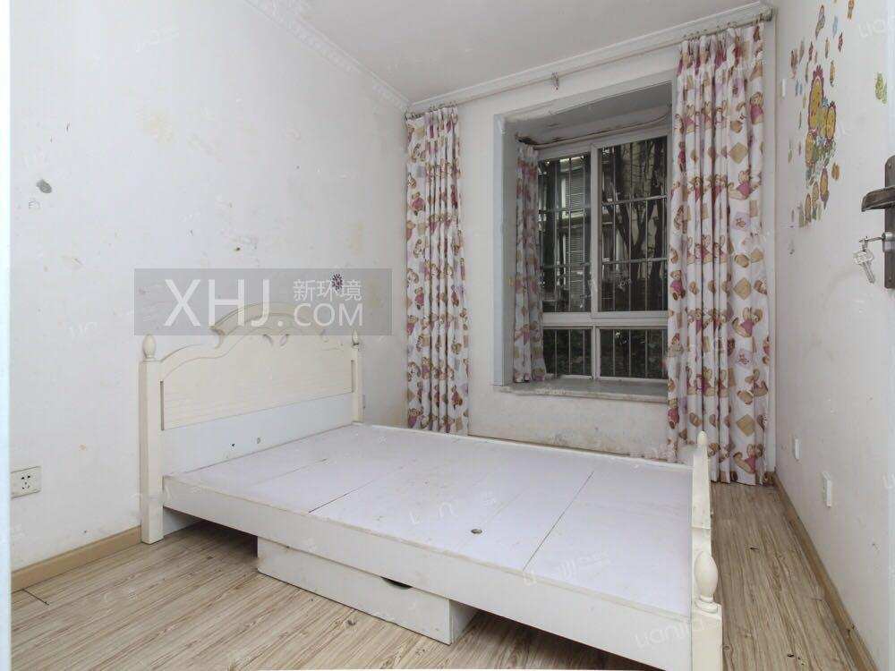 水岸格林 3室1厅1卫 2200.0元/月 水岸格林 3室1厅1卫 2200.0元/月室内图