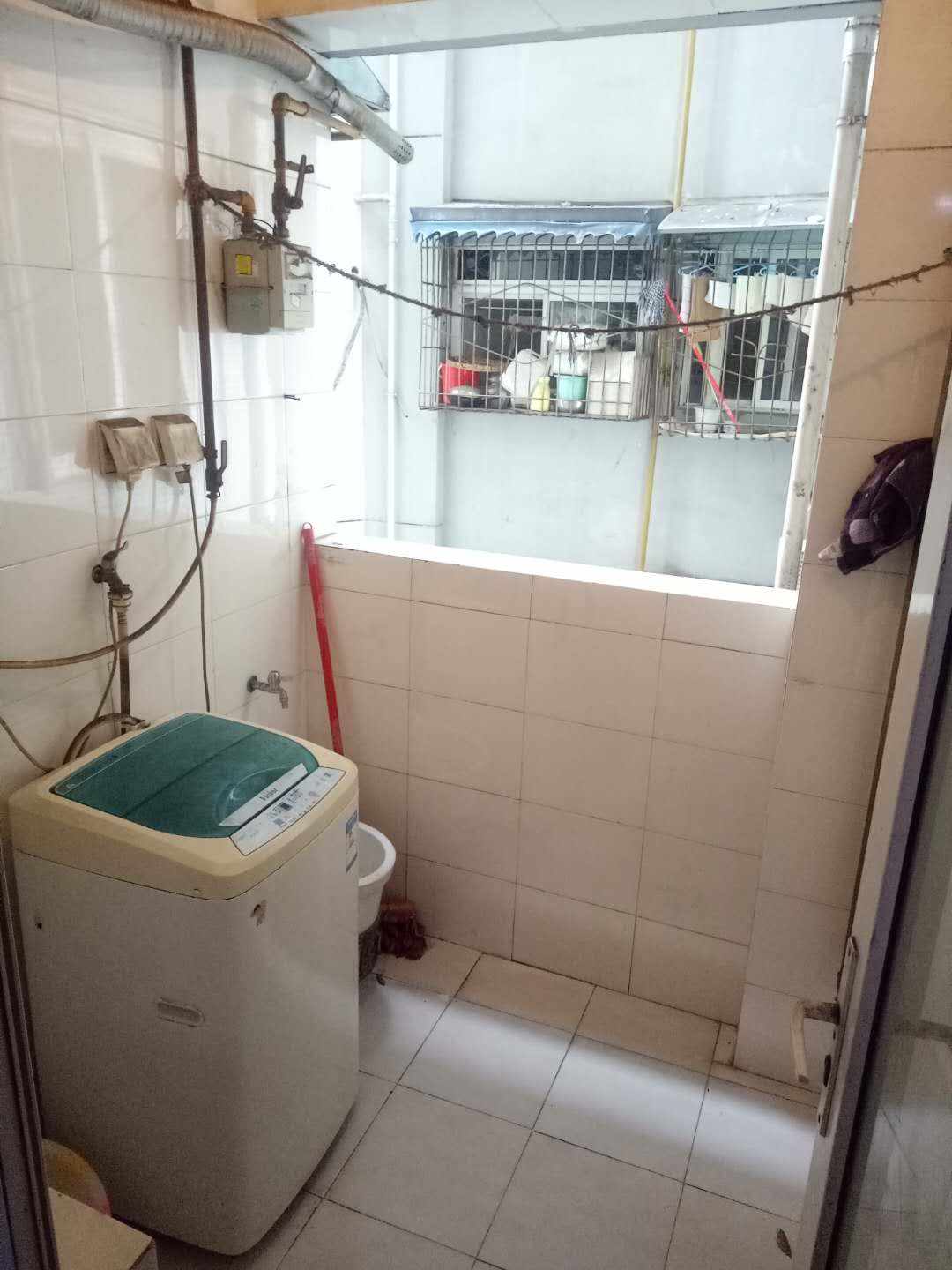 光华馨地  2室2厅1卫    2400.0元/月室内图