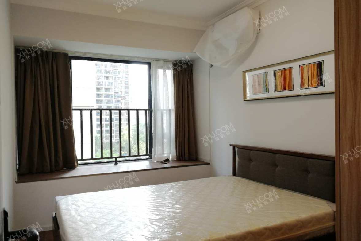 都城雅颂居二期  3室2厅1卫    3700.0元/月室内图