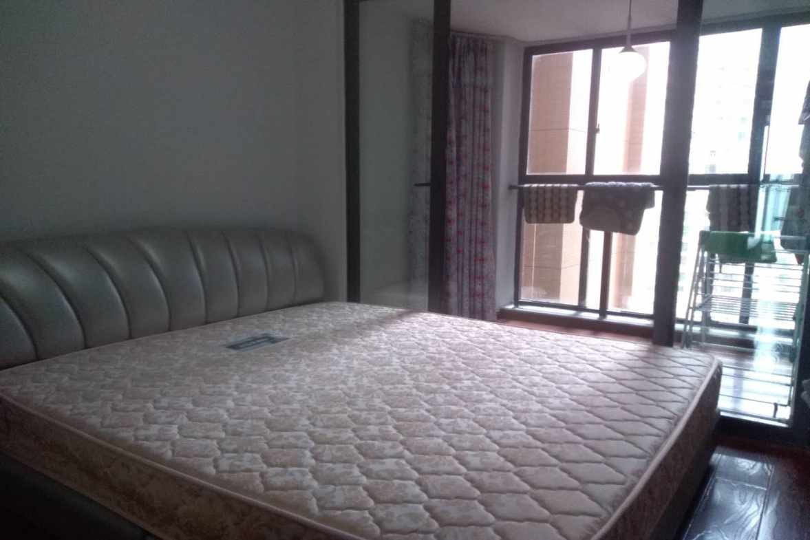 保利心语四期  3室2厅2卫    3500.0元/月 保利心语四期  3室2厅2卫    3500.0元/月室内图