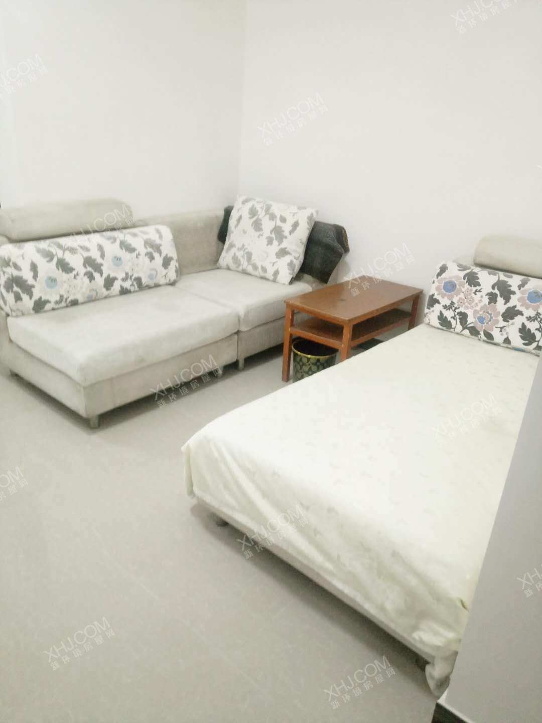 河池新居  2室2厅1卫    1500.0元/月室内图