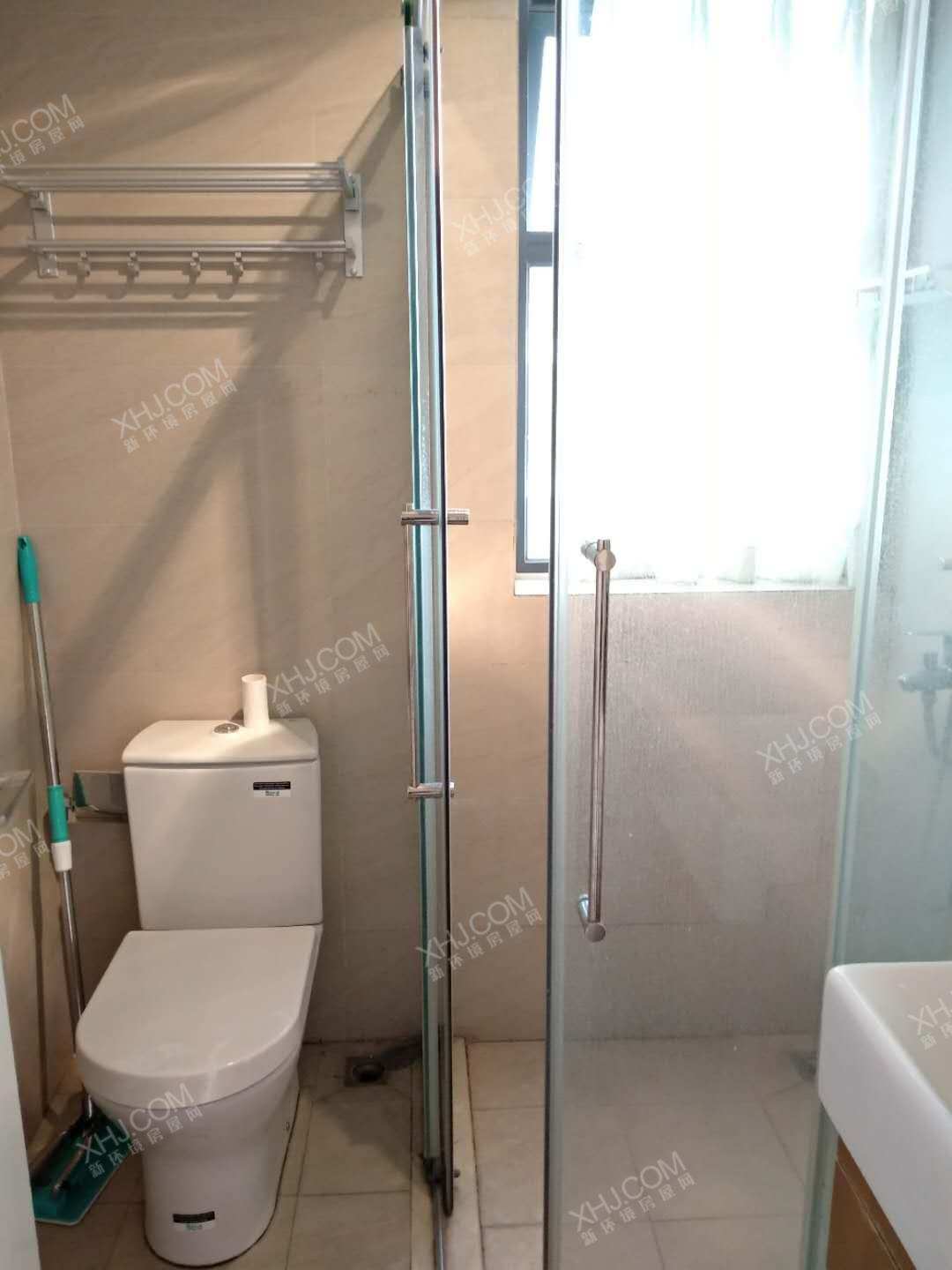 凯旋天际湾  2室1厅1卫    3500.0元/月室内图