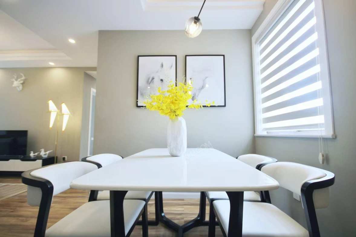 天府豪庭  3室1厅2卫    6500.0元/月 天府豪庭  3室1厅2卫    6500.0元/月室内图