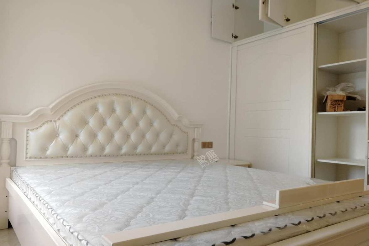 大源36号院  2室1厅1卫    2800.0元/月室内图