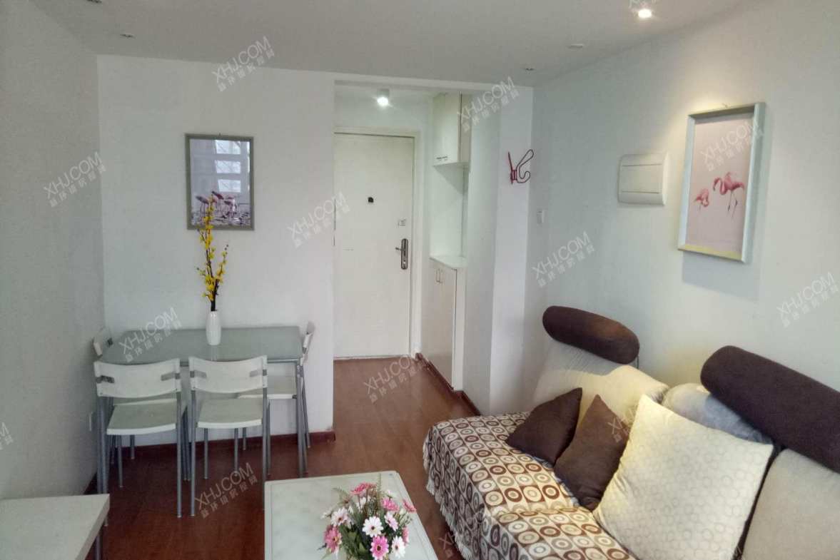 水木光华  2室1厅1卫    2000.0元/月室内图