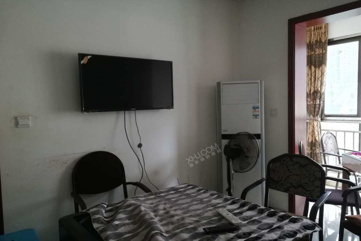 清河庭苑  2室1厅1卫    1400.0元/月室内图