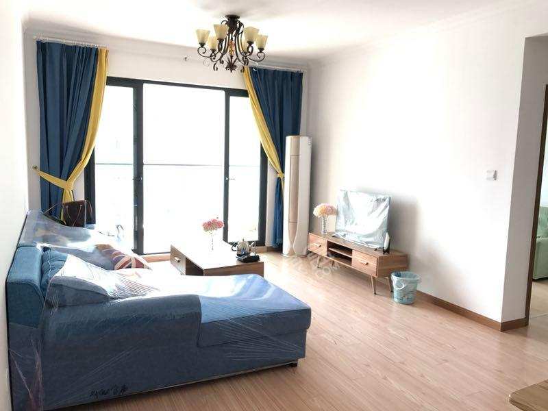 都城雅颂居二期  3室2厅1卫    4500.0元/月室内图