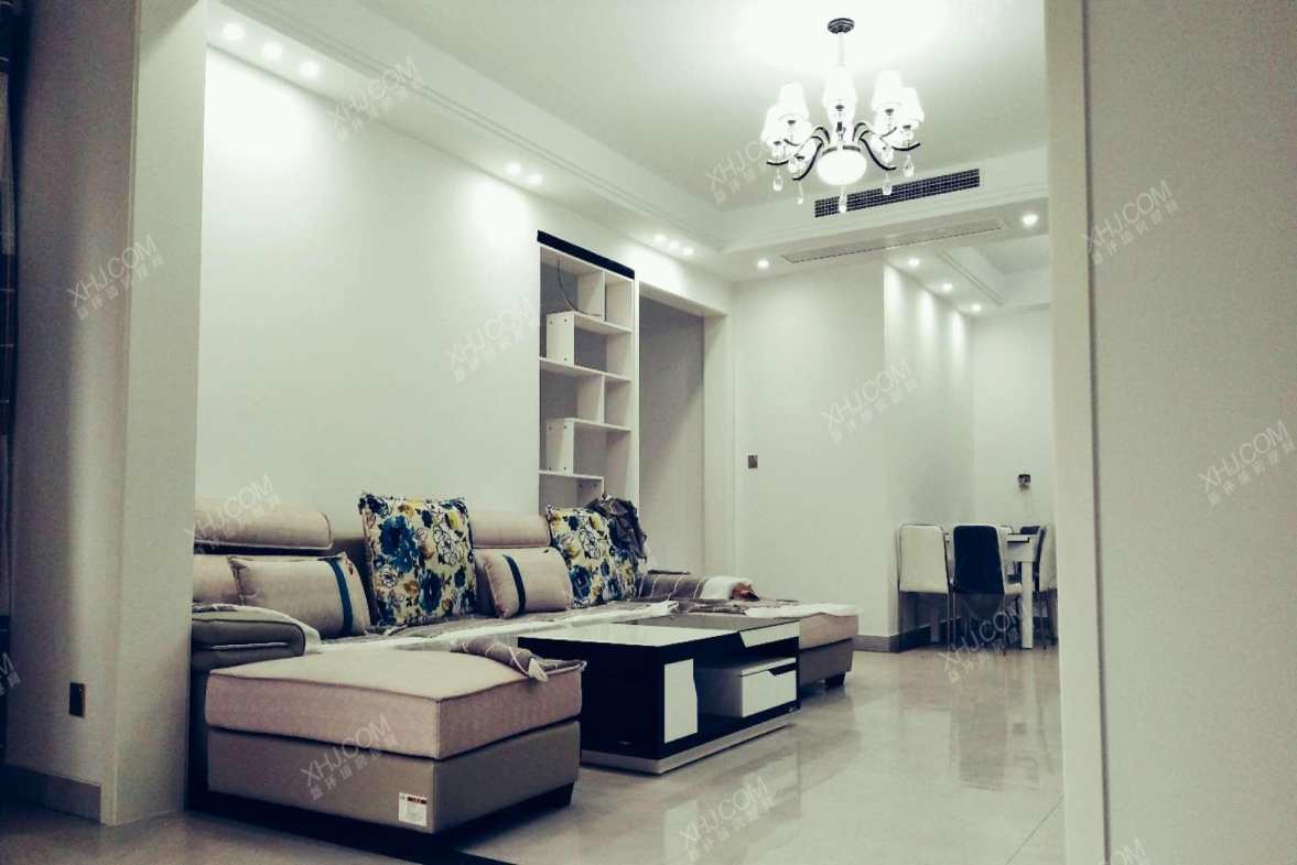 仁和春天国际花园  4室1厅1卫    12000.0元/月室内图