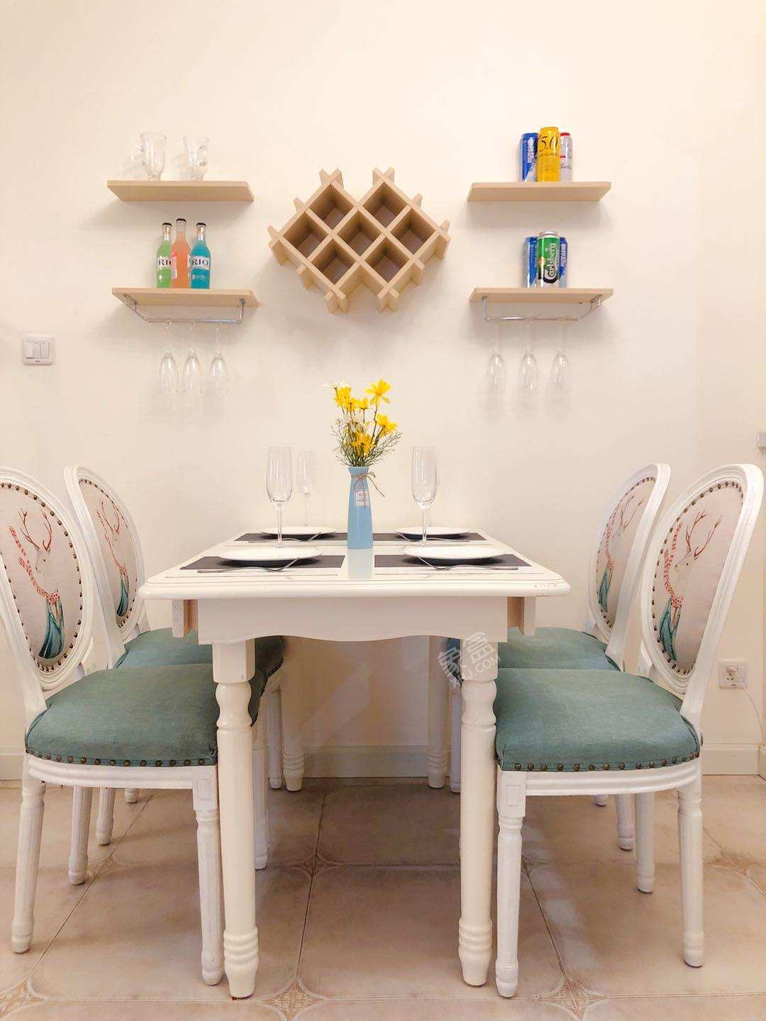 南城都汇四期  2室1厅1卫    4800.0元/月室内图