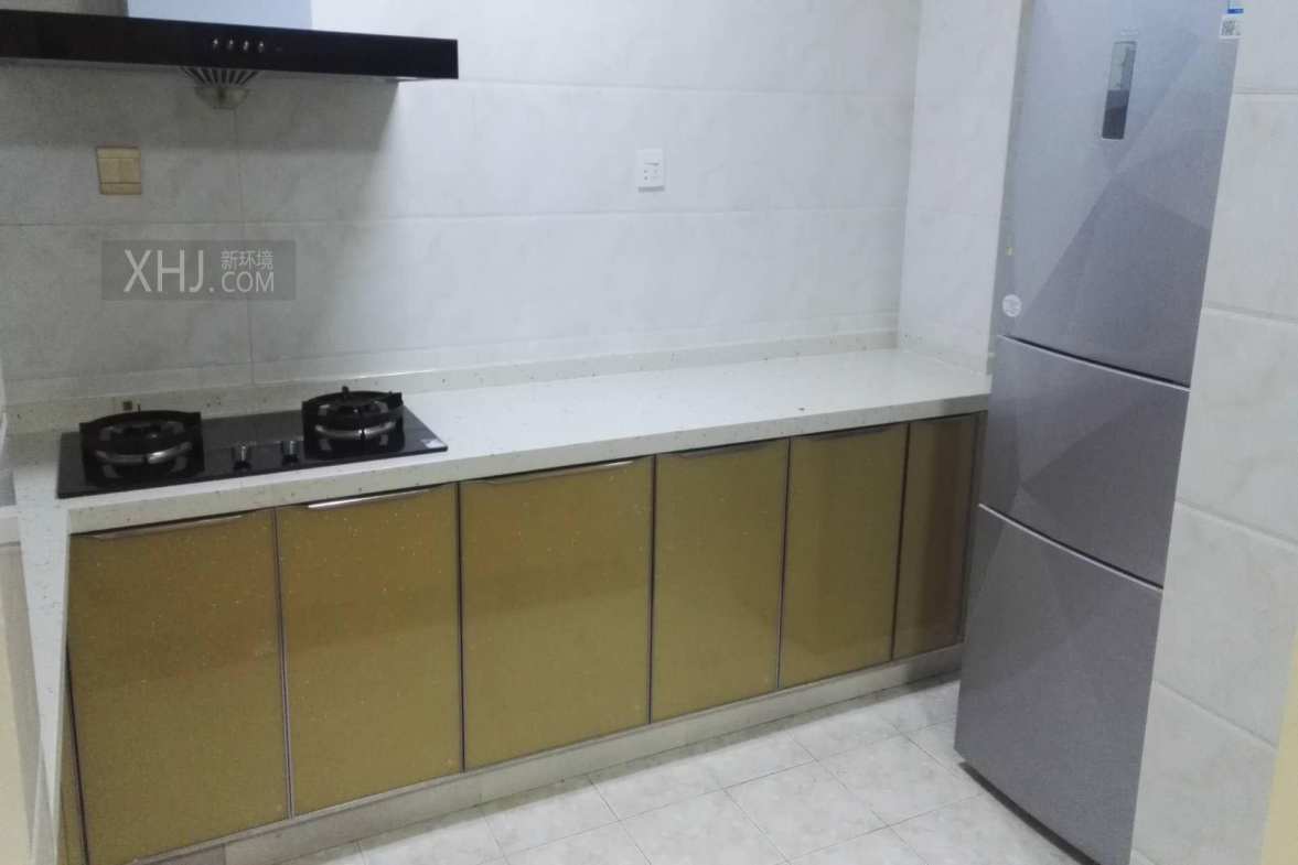 南湖国际2期  3室1厅1卫    2000.0元/月室内图