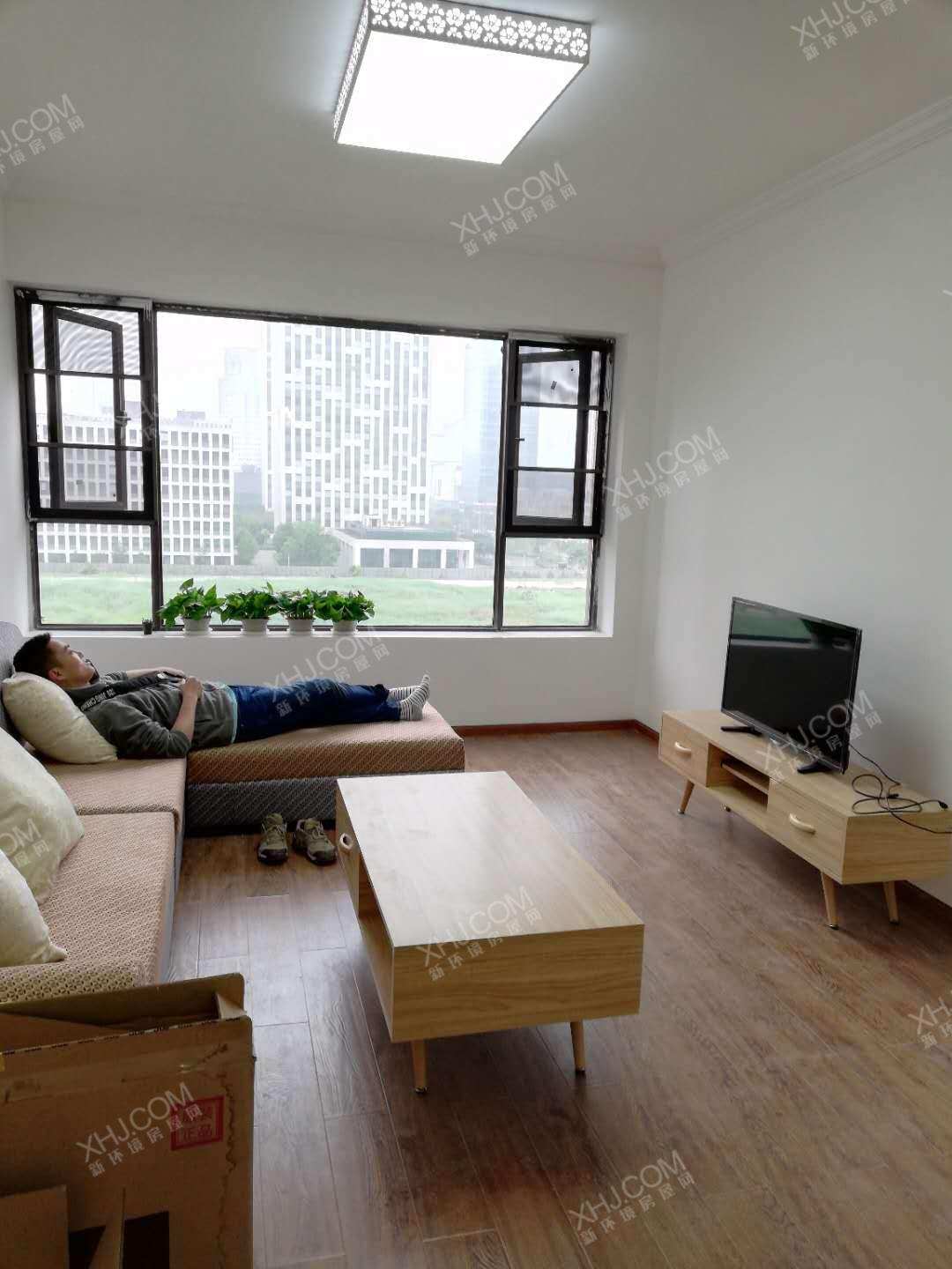 嘉祥瑞庭南城  3室2厅1卫    3500.0元/月 嘉祥瑞庭南城  3室2厅1卫    3500.0元/月室内图