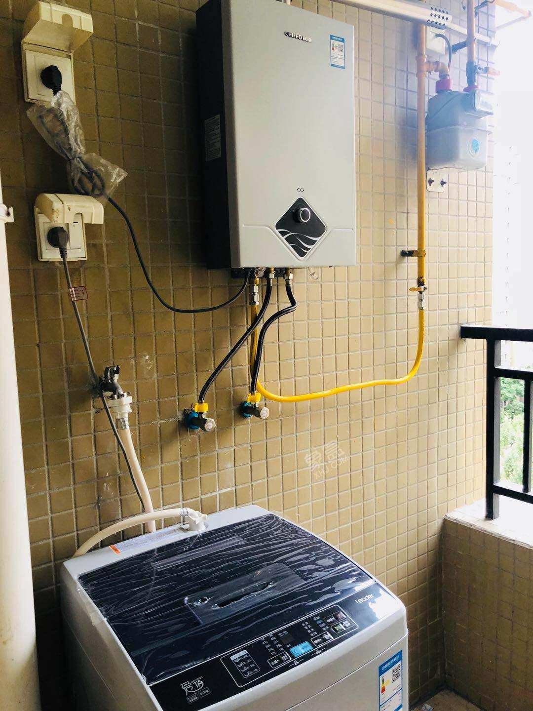 上善清波A  2室1厅1卫    2200.0元/月室内图