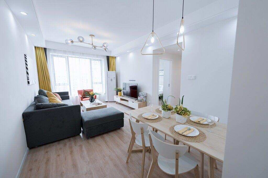 中洲锦城湖岸  2室1厅1卫    4800.0元/月室内图