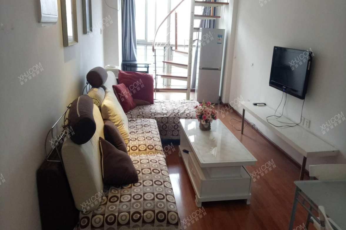 水木光华  2室1厅1卫    2000.0元/月室内图