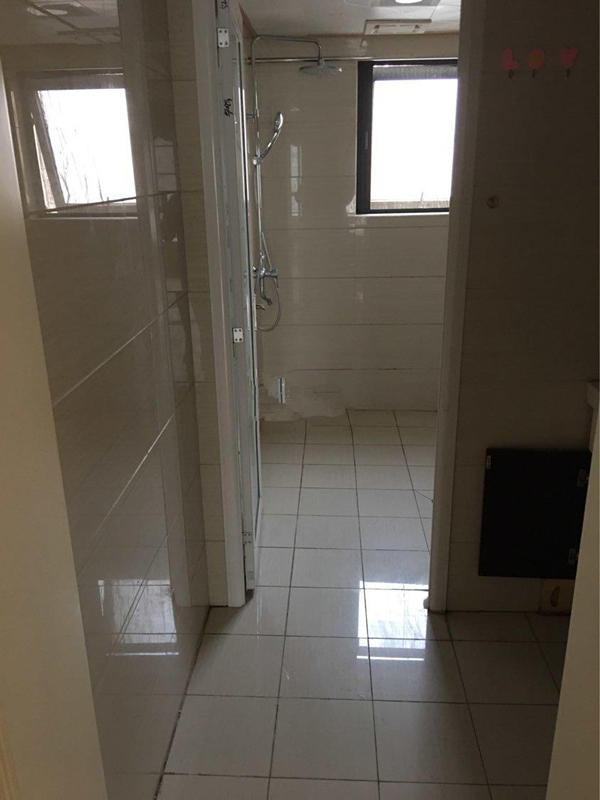 华润凤凰城三期  3室2厅2卫    6200.0元/月室内图