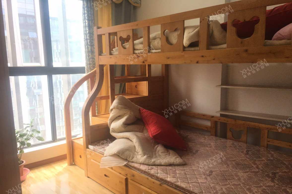 润莱金座  2室1厅1卫    3600.0元/月室内图