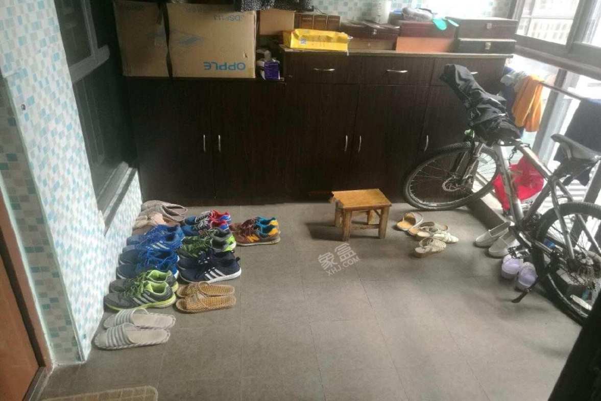 紫芸金沙  3室2厅1卫    4000.0元/月室内图