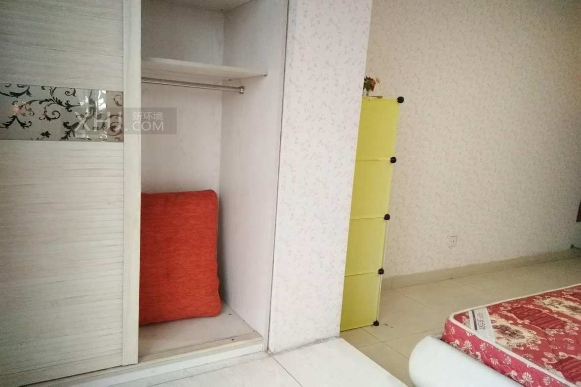 千和馨城  2室2厅1卫    2300.0元/月室内图