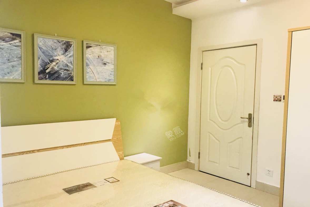 双玺  3室1厅1卫    2700.0元/月室内图