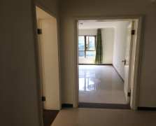 天府豪庭  3室1厅1卫    3500.0元/月