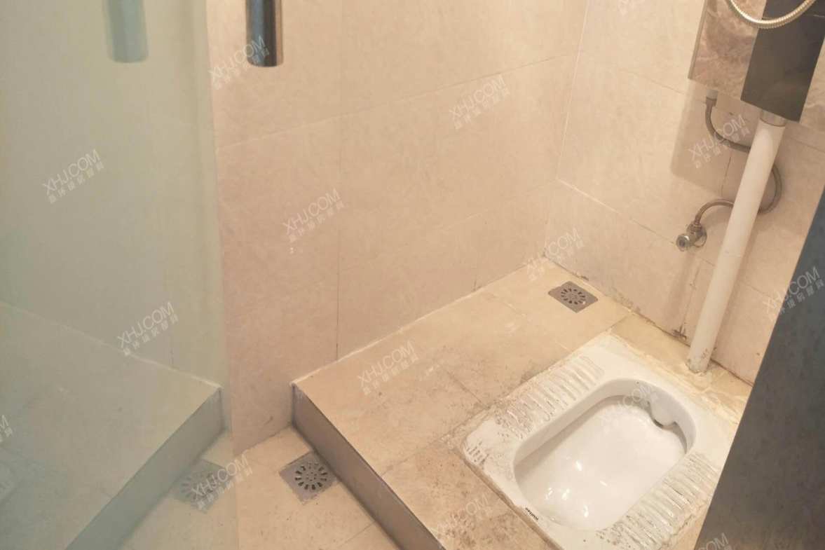 汇锦广场  2室1厅1卫    4200.0元/月室内图