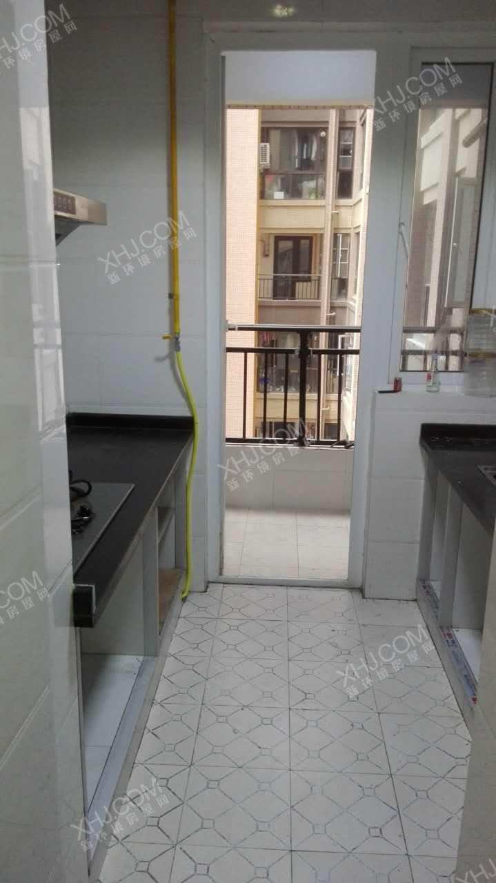 保利叶语  3室1厅1卫    1800.0元/月室内图