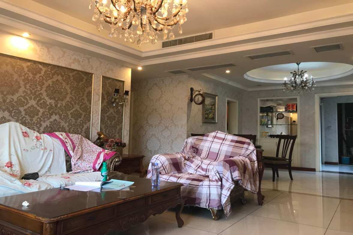 华润凤凰城一期  3室2厅2卫    6500.0元/月室内图