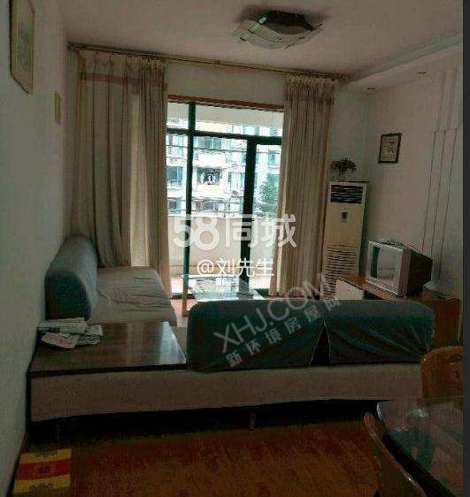 香格里拉  2室1厅1卫    2300.0元/月室内图