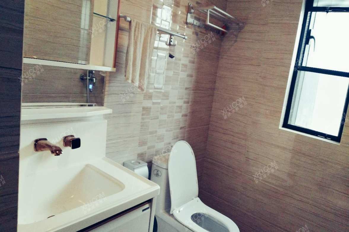 仁和春天国际花园  4室1厅1卫    12000.0元/月室内图