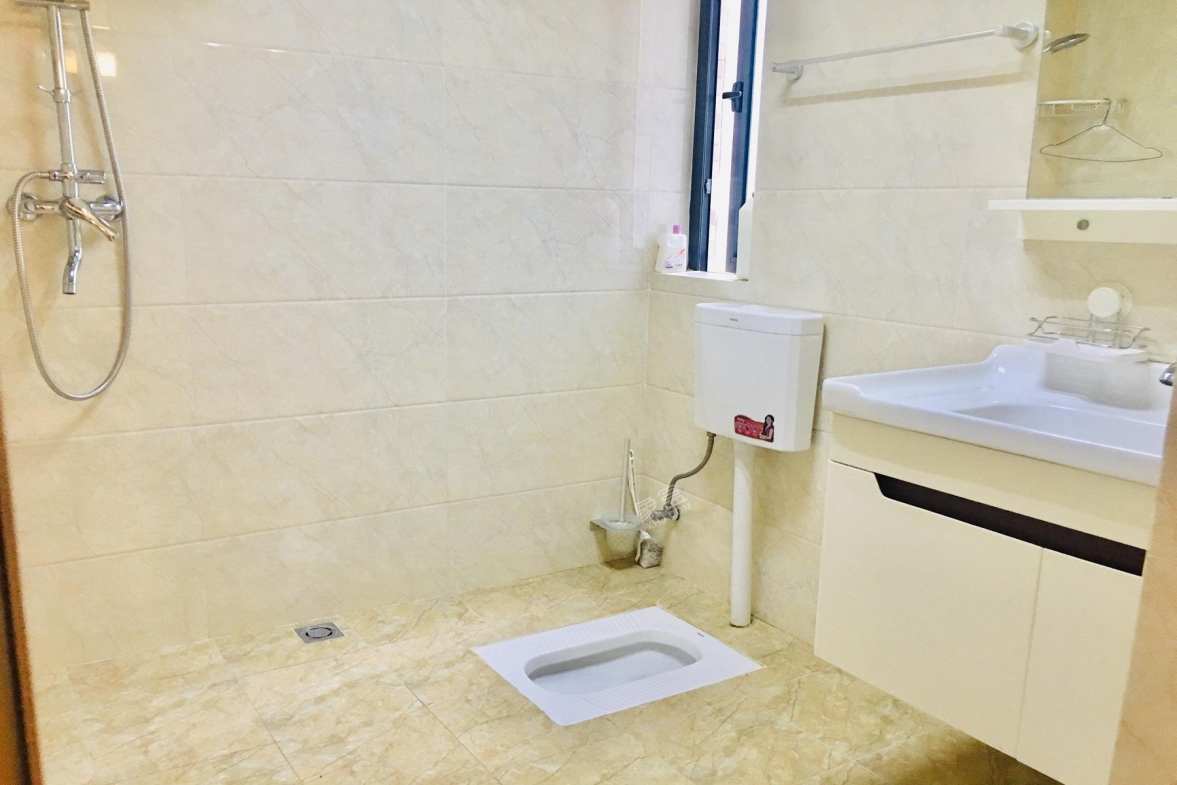 航天城上城  2室2厅1卫    3500.0元/月室内图