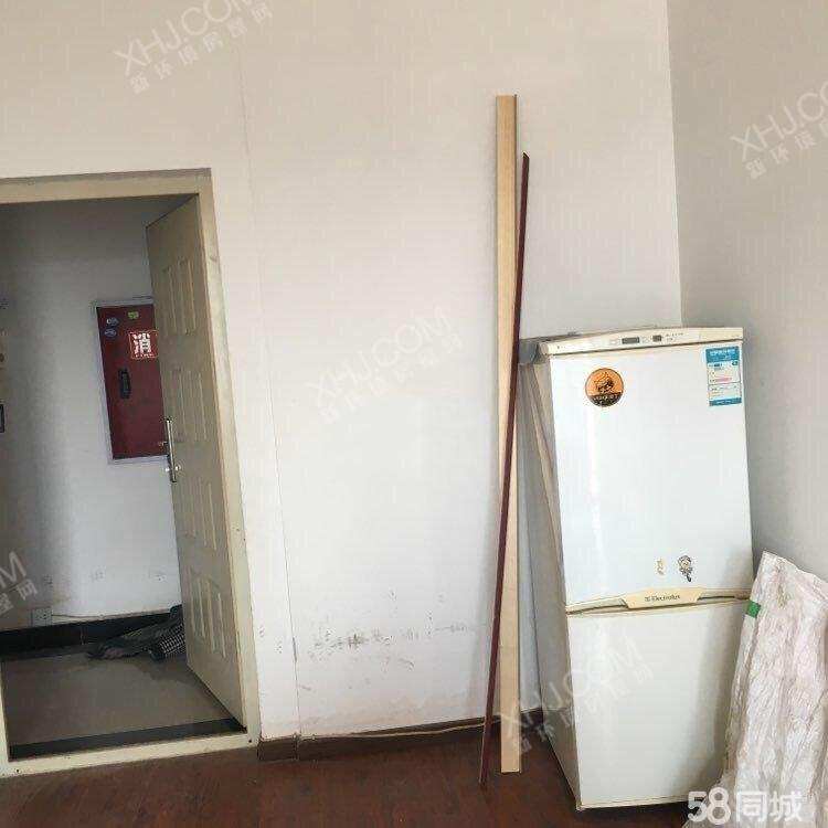 西映金沙  1室1厅1卫    1500.0元/月室内图