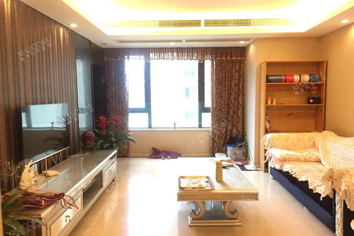 凯旋天际湾  2室1厅1卫    2800.0元/月室内图