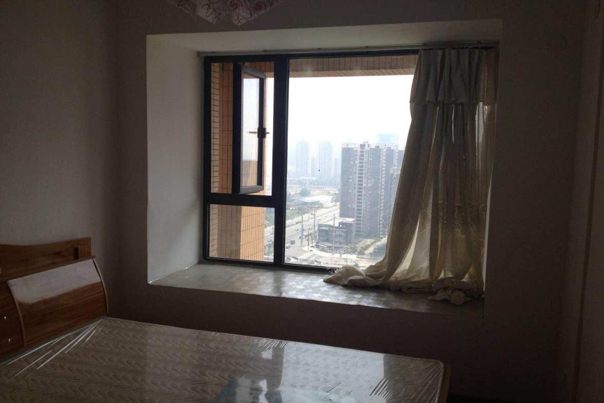 保利心语四期  3室1厅1卫    3500.0元/月室内图