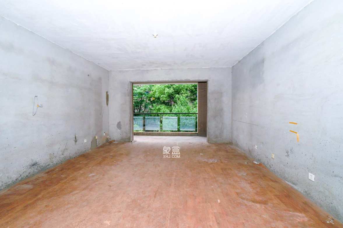 银桂苑  5室2厅2卫   156.00万室内图1