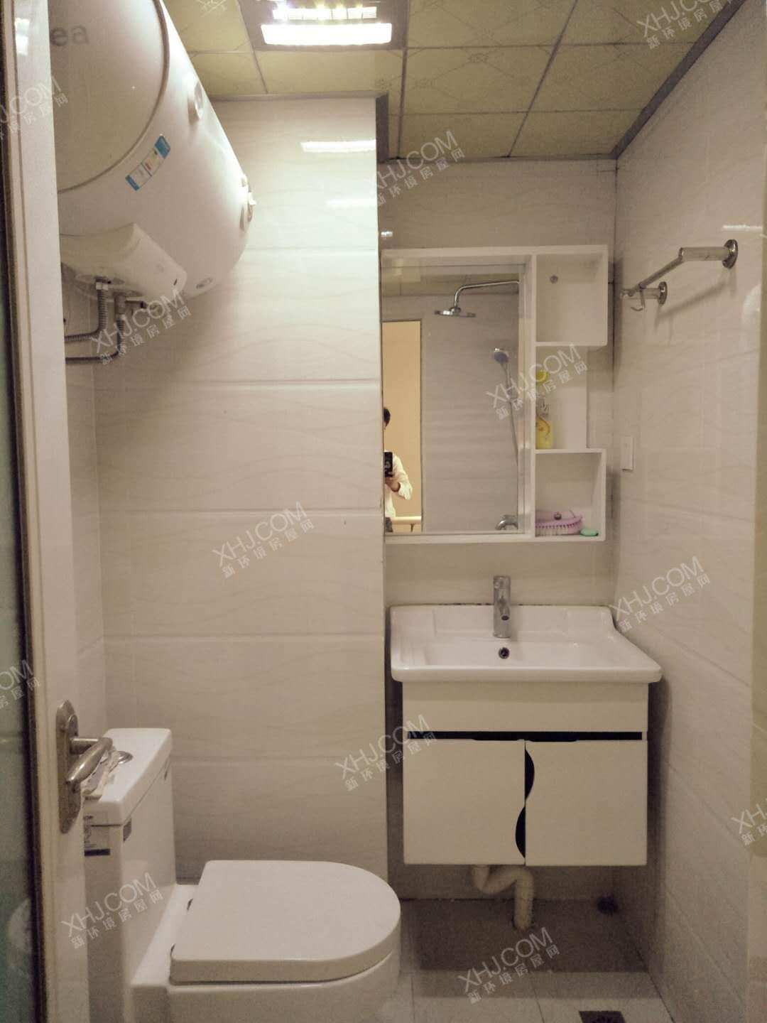 汇锦广场  1室1厅1卫    2200.0元/月室内图