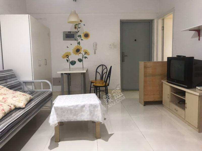 左右小区 1室1厅1卫 1400.0元/月 左右小区 1室1厅1卫 1400.0元/月室内图